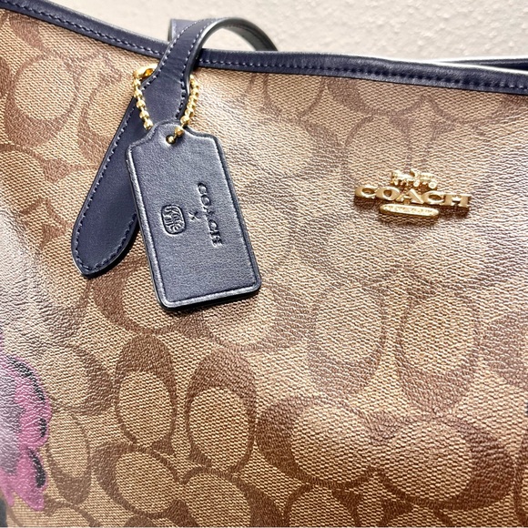 Coach City Tote Kaffe Fassett Print - Picture 3 of 9